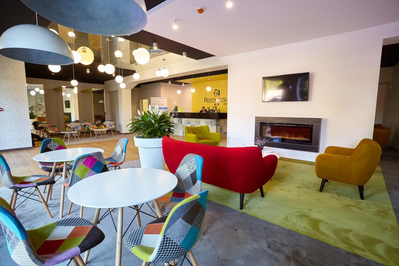 מאסלוב Hotel Przedwiosnie מראה חיצוני תמונה